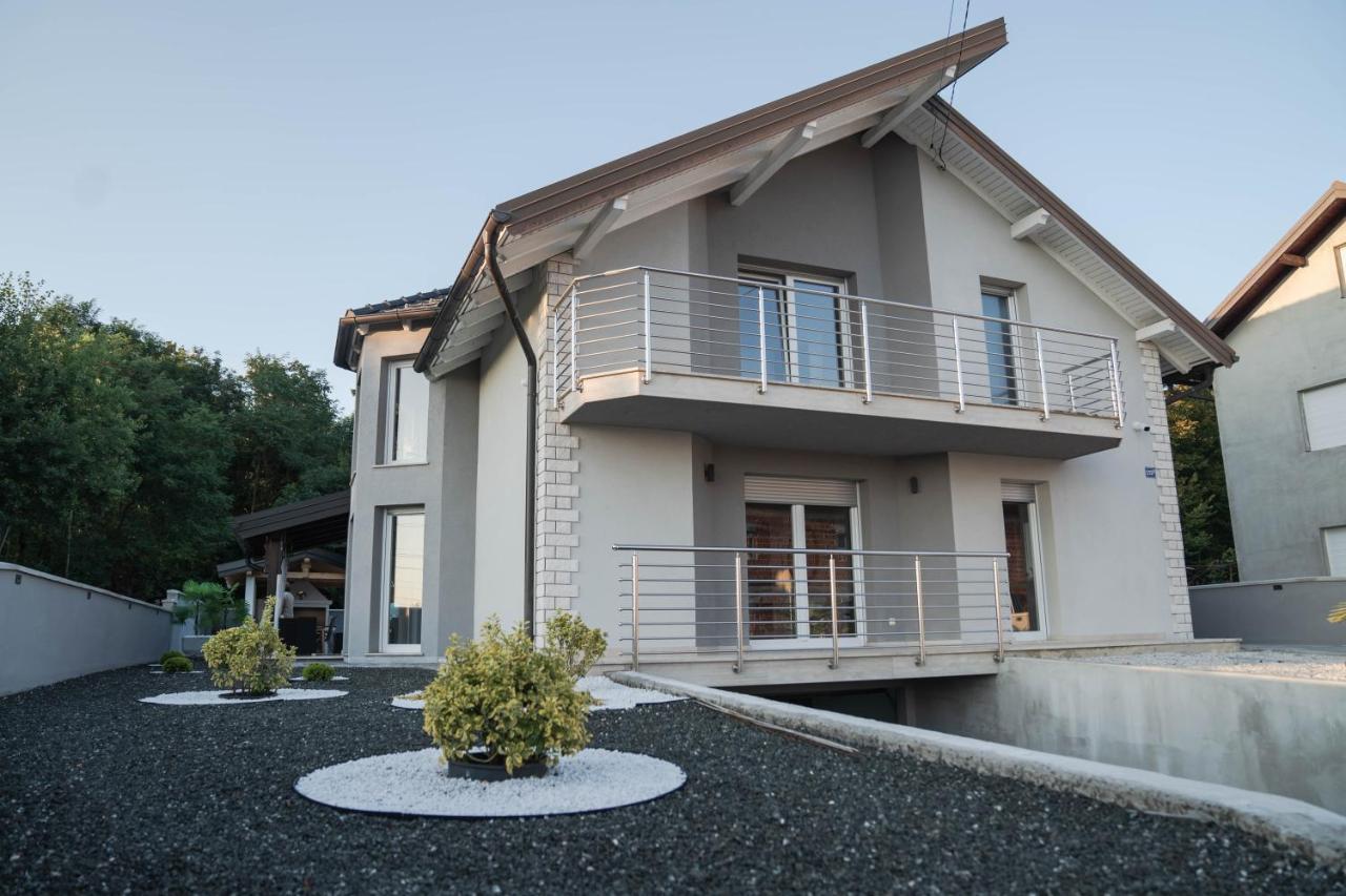 J&j Villa Sesvete